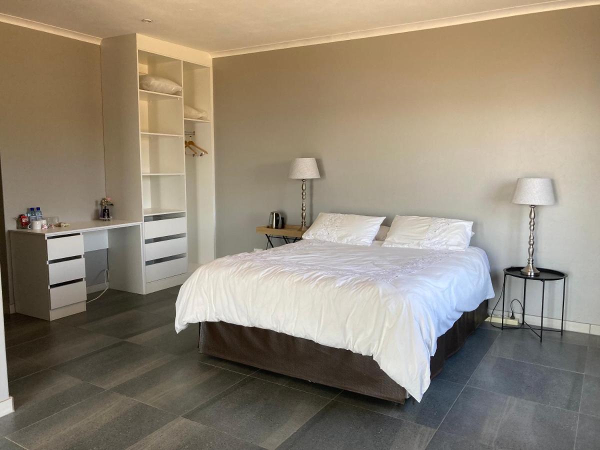 The Vaal Guesthouse Oranjeville Exterior photo